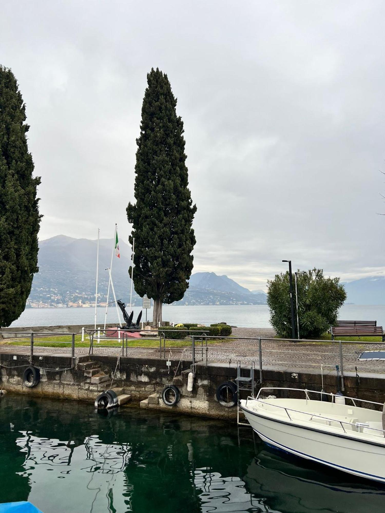La Finestra Sul Garda Dreaming Holidays サン・フェリーチェ・デル・ベナーコ エクステリア 写真